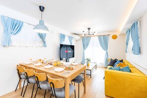 Executive House | In-room dining - Modern House Tokyo east (Tokyo)