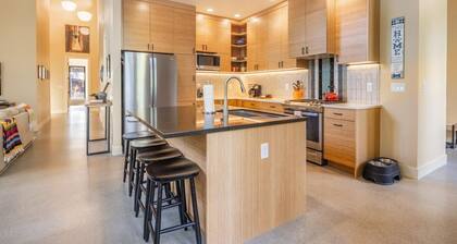 Suncadia Single Story 4 Bdrm Home with Hot Tub