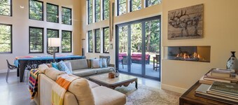 Luxury Home, Hot Tub, Suncadia Pool Access