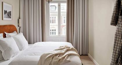 Three-Bedroom Apartment for 8