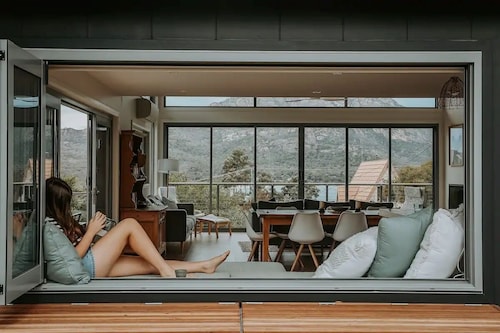 The Tides - Luxury Accommodation in Coles Bay