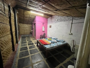 Classic Shared Dormitory | Egyptian cotton sheets, premium bedding, down duvets - Taste Of Hampi (Hospet)