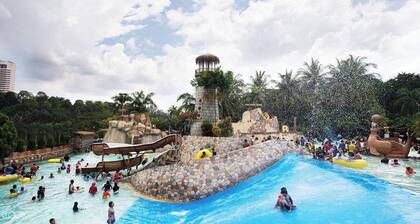 Lovely Studio Trefoil Near Setia City Mall & SCCC