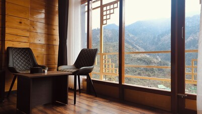 Mount Bayul Shangri-La Resort