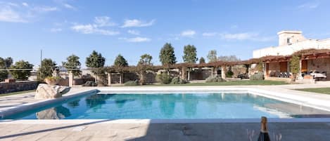 Standaard villa, 6 slaapkamers, magnetron (Masseria Misocampo With Garden And) | Zwembad | Een seizoensgebonden buitenzwembad