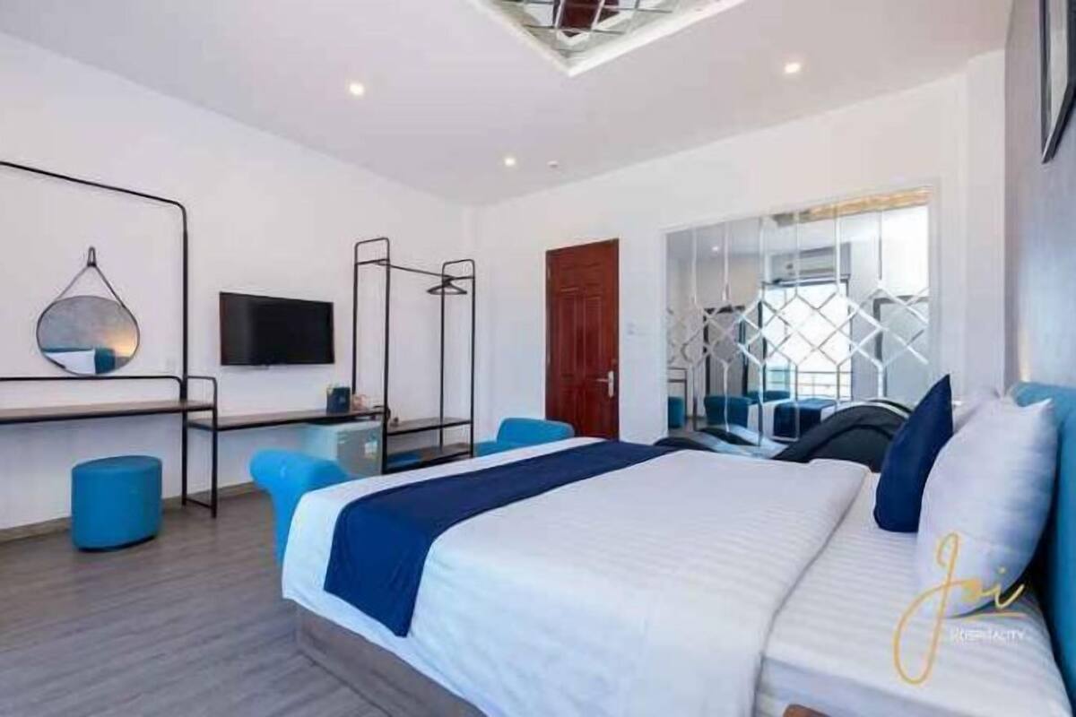 1 bedroom, desk, iron/ironing board, free WiFi
