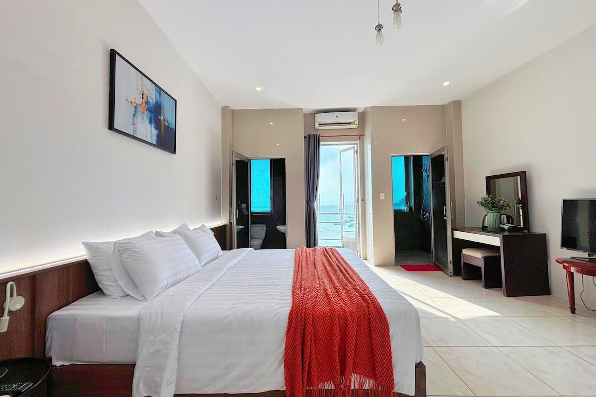 Signature Room