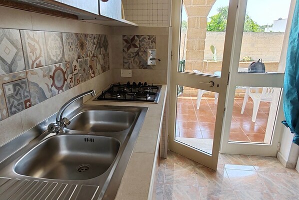 Refrigerador, utensilios de cocina