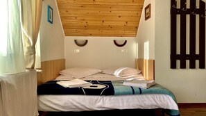 2 dormitoris, escriptori, planxa i posts de planxar i wifi 