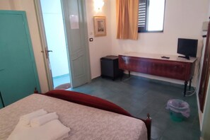 1 bedroom - RICHARD COMFORT - STUDIO APARTMENT WITH PATIO (TORRE SAN GIOVANNI)