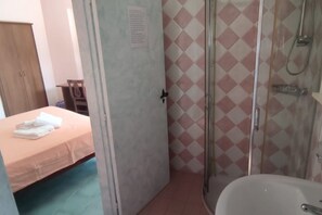 1 dormitori