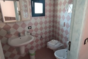 淋浴设施、坐浴桶