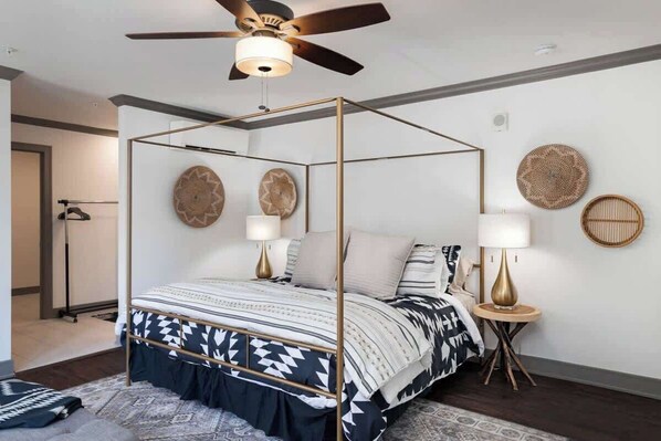 1 quarto, escrivaninha, ferros/tábuas de passar roupa, Wi-Fi