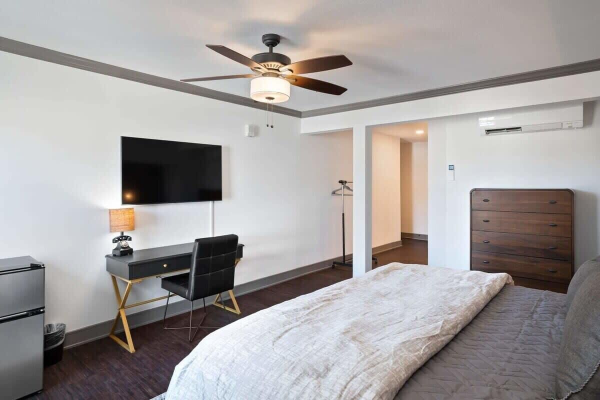 1 Schlafzimmer, Schreibtisch, Bügeleisen/Bügelbrett, WLAN