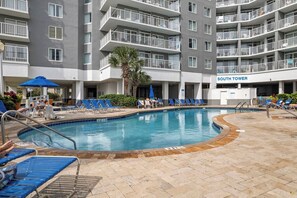 Piscine intérieure, piscine chauffée