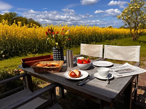 Captains Lodge - Badewanne, Dusche, Terrasse, Grill, abgelegen und Strandnah