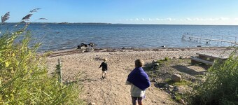 Captains Lodge - Badewanne, Dusche, Terrasse, Grill, Abgelegen und Strandnah