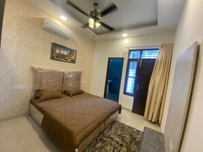 3 chambres, Wi-Fi, draps fournis