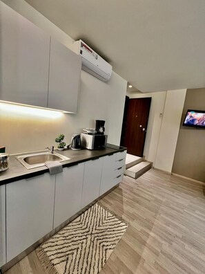 Premium Suite | Private kitchen