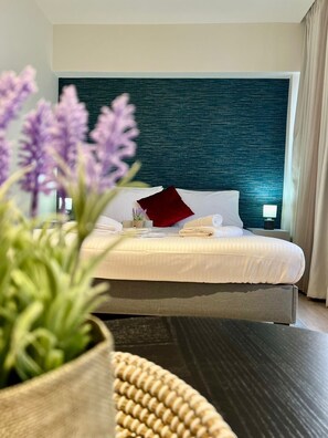 Frette Italian sheets, premium bedding, memory-foam beds - Athenian Retreat Penthouses (Athens)