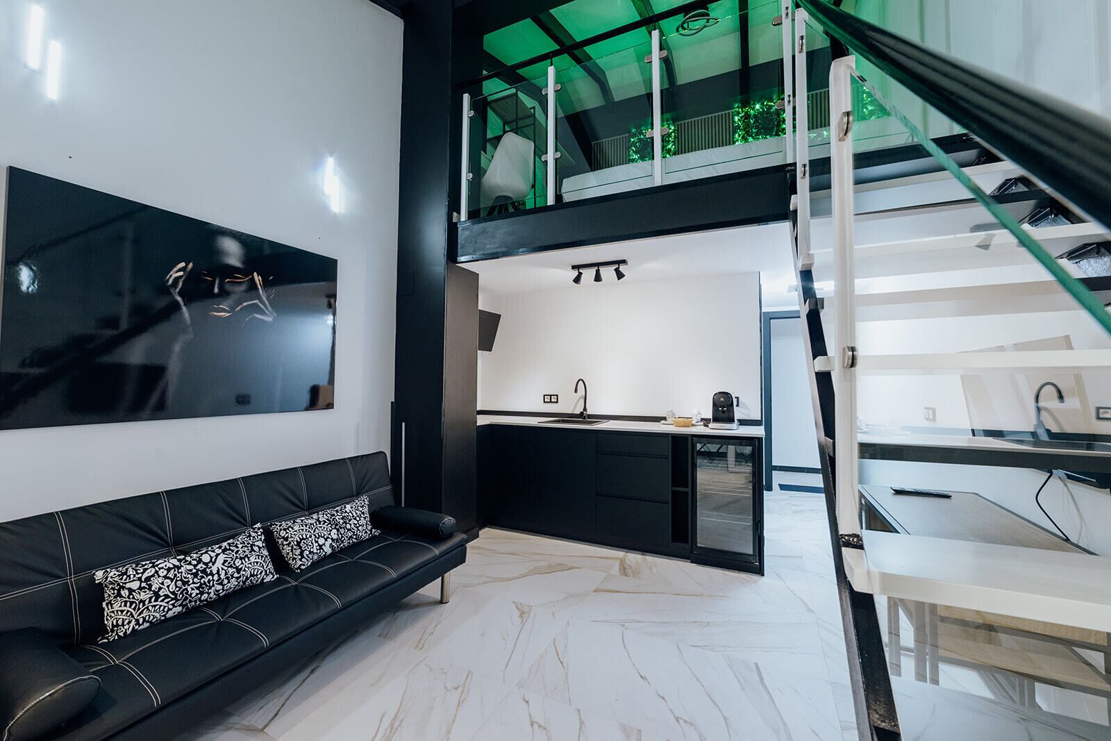 Foto - Hostal Luxury Nit I Dia