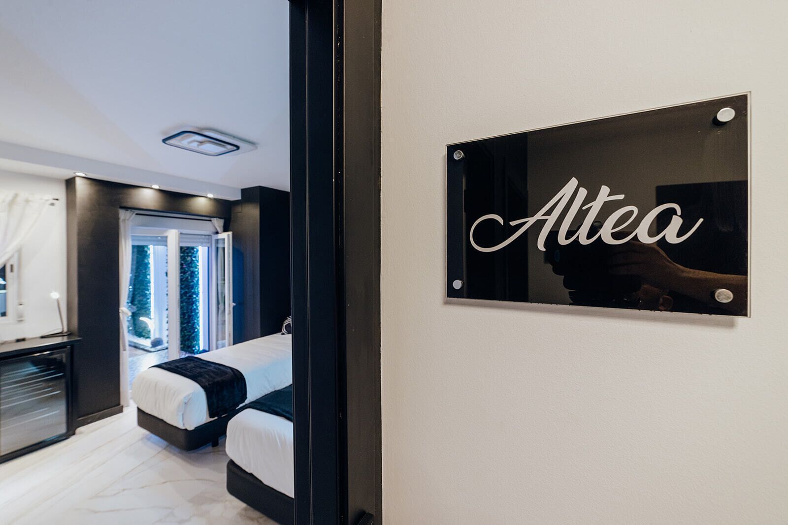 Photo - Hostal Luxury Nit I Dia