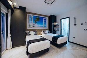 Deluxe kamer, 1 twee- of 2 eenpersoonsbedden, uitzicht op zee (Altea) | Lakens van Egyptisch katoen, luxe beddengoed, donsdekens