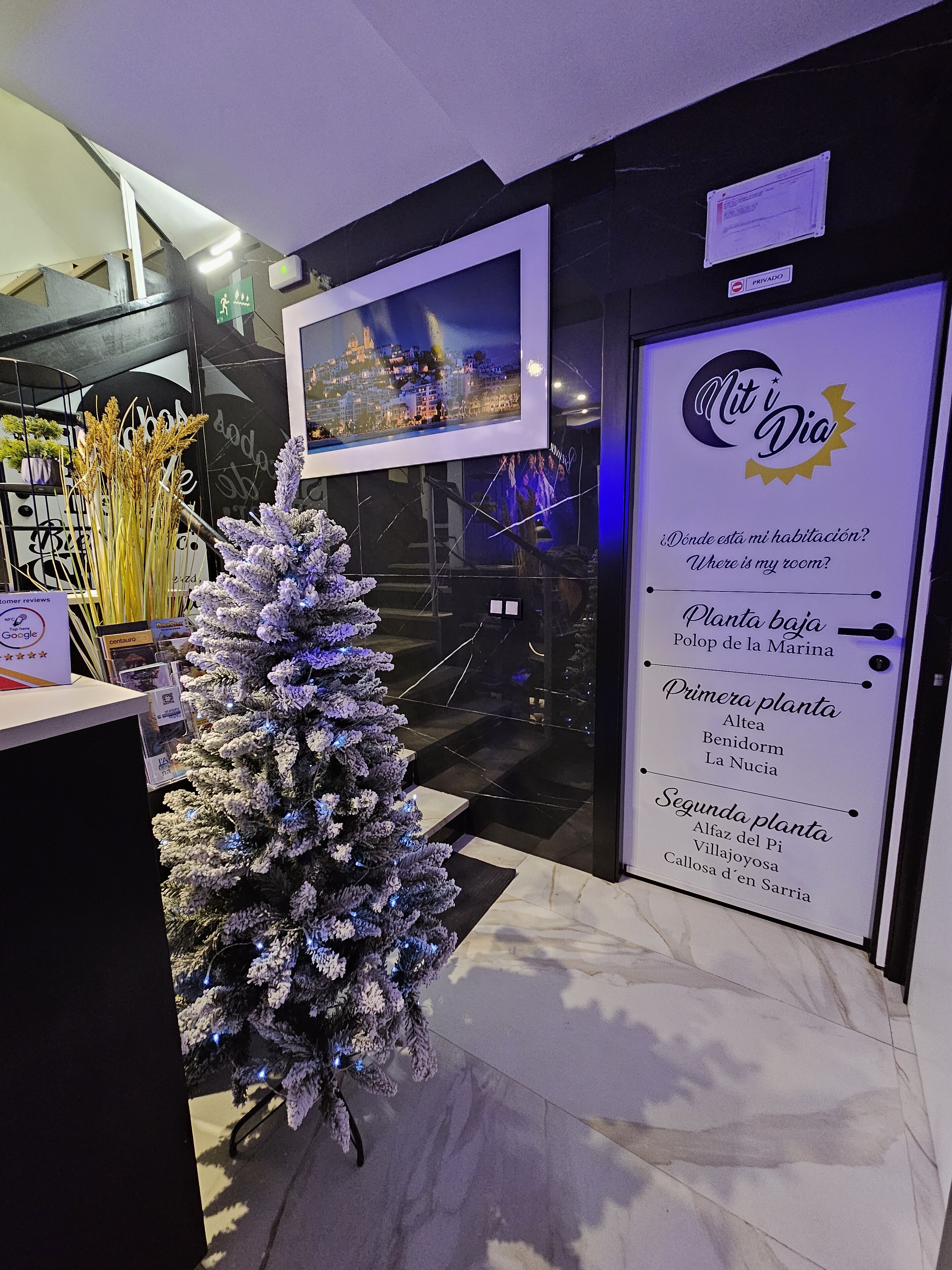 Photo - Hostal Luxury Nit I Dia