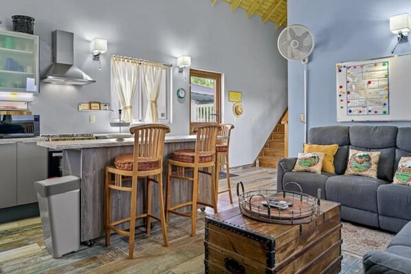 Living area - The Island Lodge (Noord)