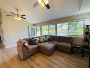 TV - Tranquil Retreat Sunbelt of Hawaiian Paradise Pk (Keaau)