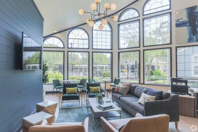 Corporate and Modern 1br suite I Pool I Parking