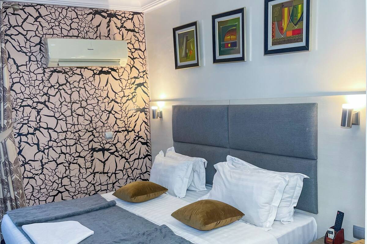 Deluxe Double Room | Egyptian cotton sheets, premium bedding, down duvets