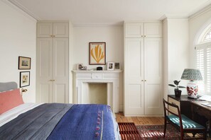 4 間睡房、熨斗/熨衫板、Wi-Fi、床單