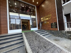 Framhlið gististaðar