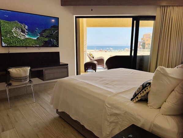 3 habitaciones, tabla de planchar con plancha, wifi y ropa de cama 