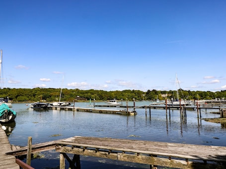 Cottage | Marina