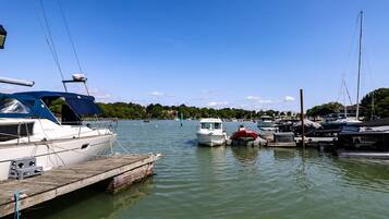 Cottage | Marina