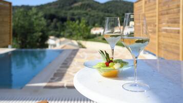 Elite Studio Suite | Private pool