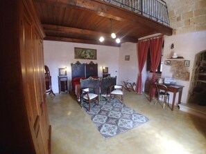 Iron/ironing board, free WiFi, bed sheets - MASSERIA LA MAESTA' 1511 (Sannicola)