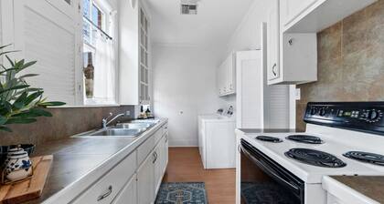 Large Groups Welcome - 2 Homes Next Door