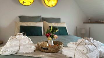 1 chambre, fer et planche Ă repasser, Wi-Fi gratuit, draps fournis