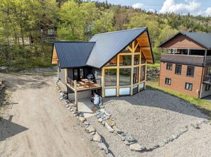 Exterior - Chalet en montagne - Spa et Ski - Le Goathouse (Saint-Philémon)