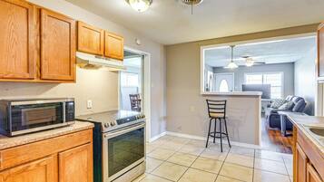 House (4 Bedrooms) | Bahagian dalam