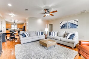 House (3 Bedrooms) | Interior - Lakefront Oscar Home w/ Game Room + Boat Dock! (Oscar)