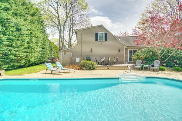 Expansive Group Getaway < 1 Mi To Dtwn Falmouth! - Cape Cod Winery