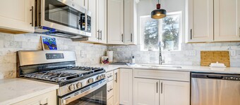 Modern Florissant Mountain Retreat w/ Deck & Grill