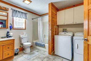 House (2 Bedrooms) | Interior - Riverfront Peru Cabin ~ 2 Mi to Lake Champlain! (Peru)