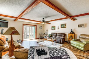 House (2 Bedrooms) | Interior - Riverfront Peru Cabin ~ 2 Mi to Lake Champlain! (Peru)