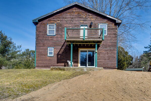 House (2 Bedrooms) | Interior - Riverfront Peru Cabin ~ 2 Mi to Lake Champlain! (Peru)