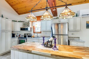 House (2 Bedrooms) | Interior - Riverfront Peru Cabin ~ 2 Mi to Lake Champlain! (Peru)